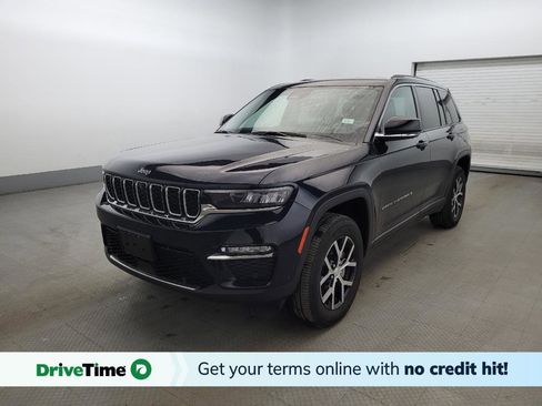 Used 2023 Jeep Grand Cherokee Limited w/ Luxury Tech Group II image 1
