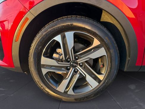 Used 2023 Kia Sorento EX w/ Panoramic Sunroof Package image 10