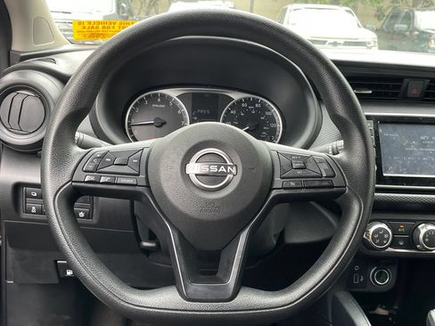 Used 2024 Nissan Kicks S FWD image 15