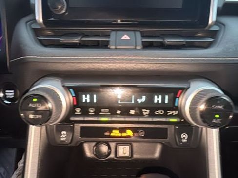 Used 2024 Toyota RAV4 XLE image 21