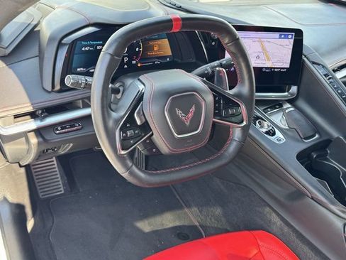 Used 2023 Chevrolet Corvette Stingray Premium Conv w/ Z51 Performance Package RWD image 12