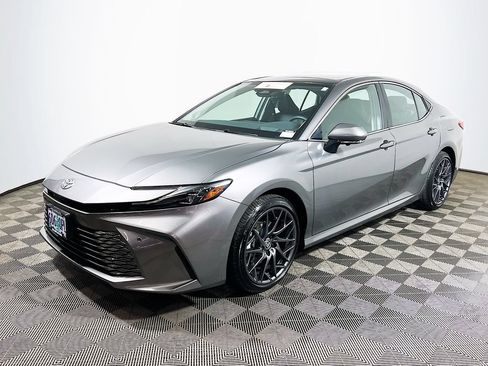 Certified 2025 Toyota Camry XLE w/ Premium Plus Package AWD/4WD image 4