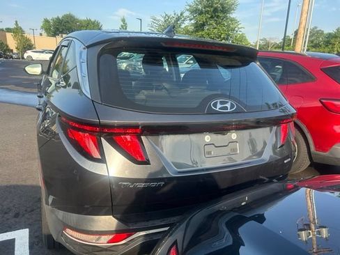 Used 2022 Hyundai Tucson SE AWD/4WD image 4