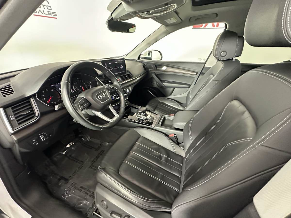Used 2021 Audi Q5 2.0T Premium w/ Convenience Package AWD/4WD image 22