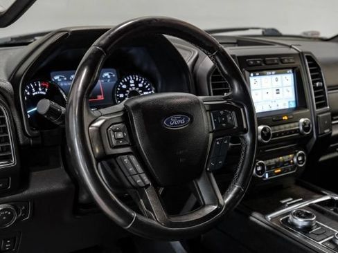 Used 2018 Ford Expedition Max Limited w/ Equipment Group 302A AWD/4WD image 27