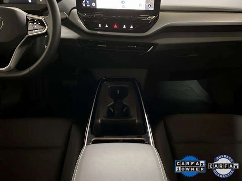 Used 2024 Volkswagen ID.4 S image 12