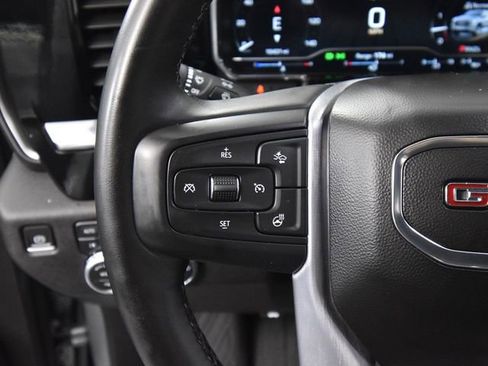 Used 2024 GMC Sierra 1500 SLE image 29