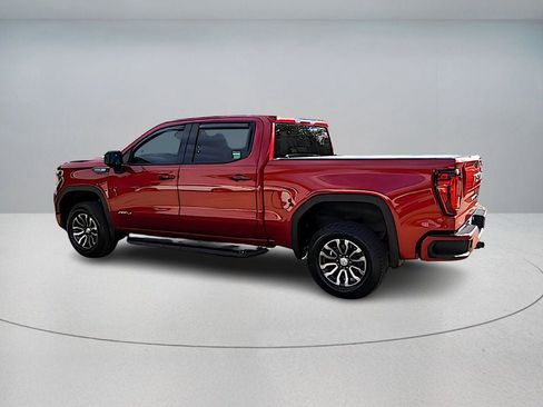 Used 2021 GMC Sierra 1500 AT4 image 3
