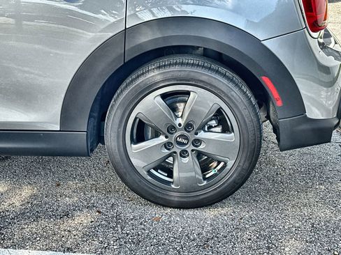 Used 2024 MINI Cooper S image 8