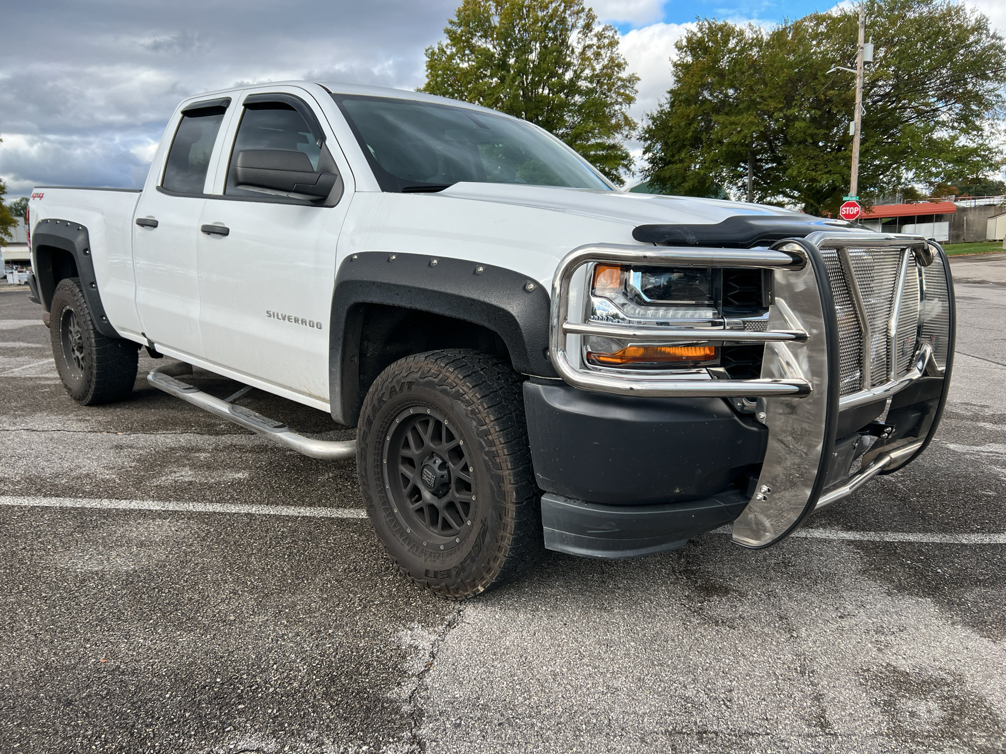 Used 2019 Chevrolet Silverado 1500 W/T w/ WT Convenience Package AWD/4WD image 1