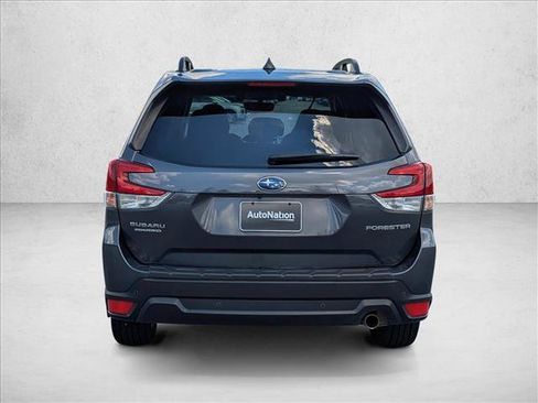 Used 2020 Subaru Forester Limited AWD/4WD image 6