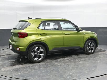Used 2022 Hyundai Venue SEL
