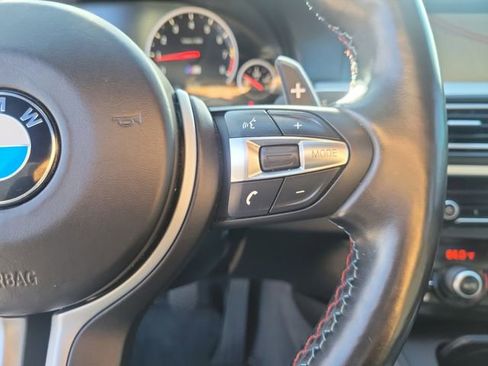 Used 2015 BMW M5 image 26