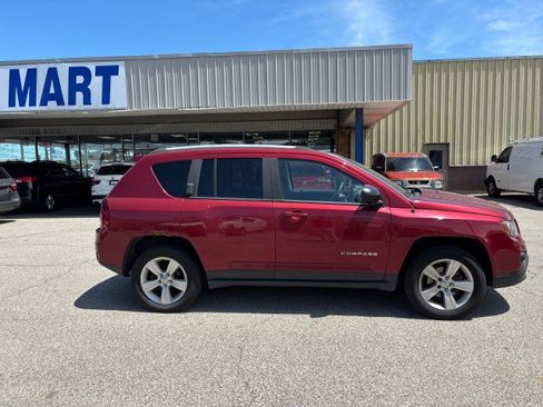 Used 2016 Jeep Compass Sport w/ Power Value Group image 4
