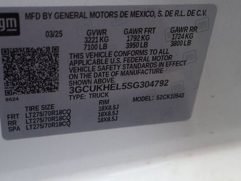 Used 2025 Chevrolet Silverado 1500 ZR2 w/ Technology Package AWD/4WD image 44