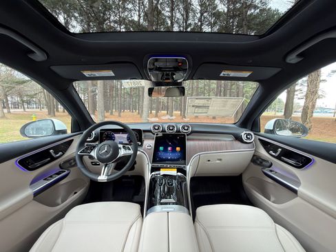 New 2026 Mercedes-Benz GLC 300 GLC 300 image 2
