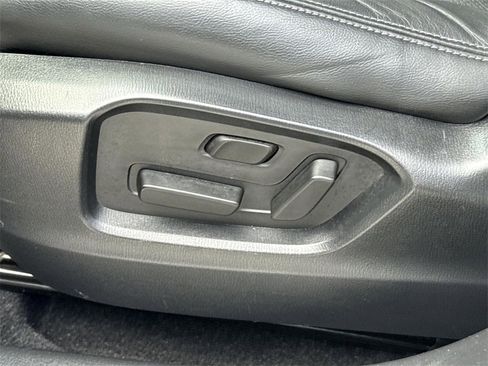 Used 2022 MAZDA CX-9 Touring image 32