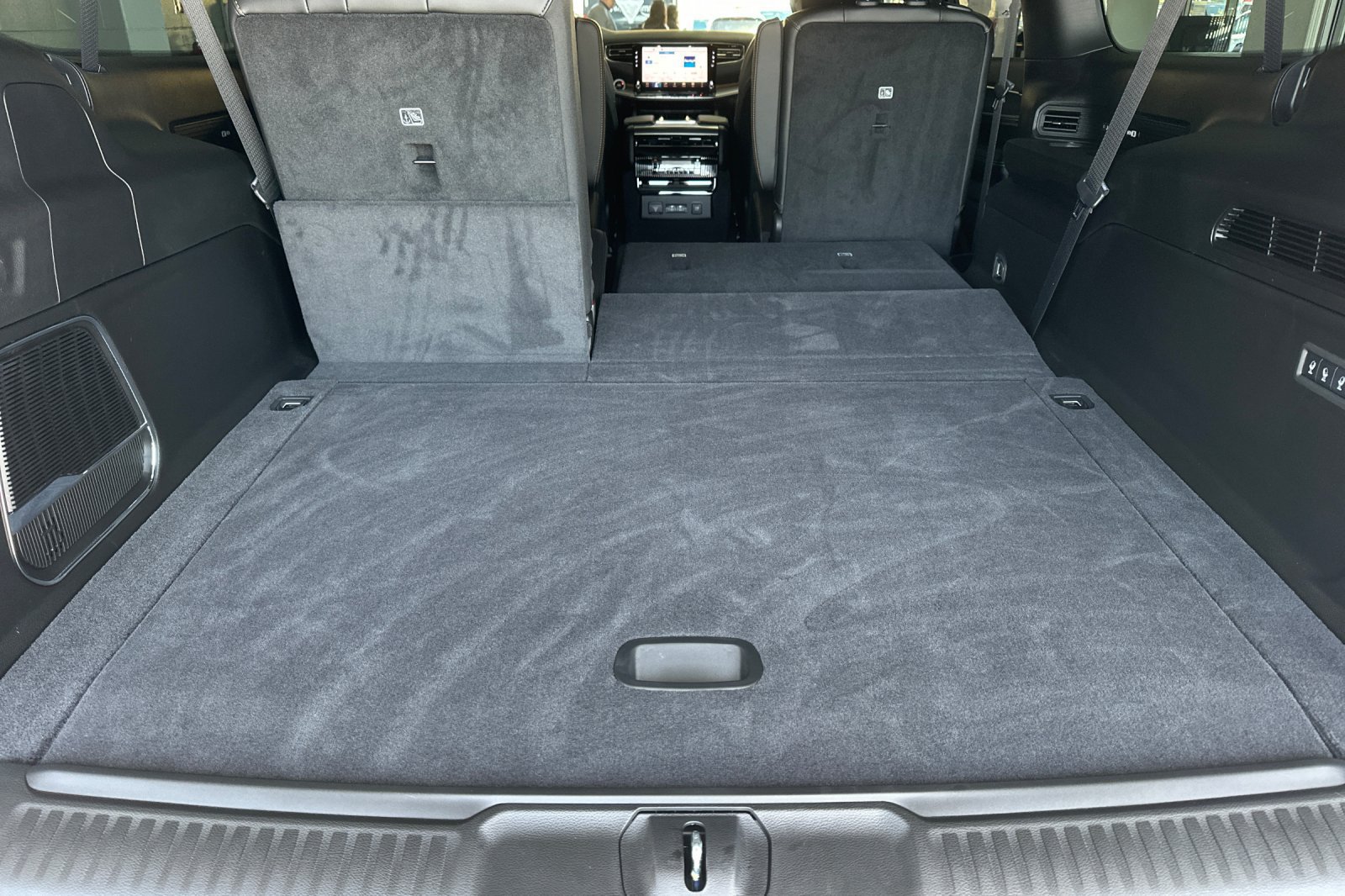 New 2026 Jeep Grand Wagoneer L 4WD image 16