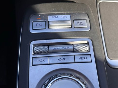 Used 2025 Genesis GV70 3.5T Sport w/ Sport Advanced Package image 51