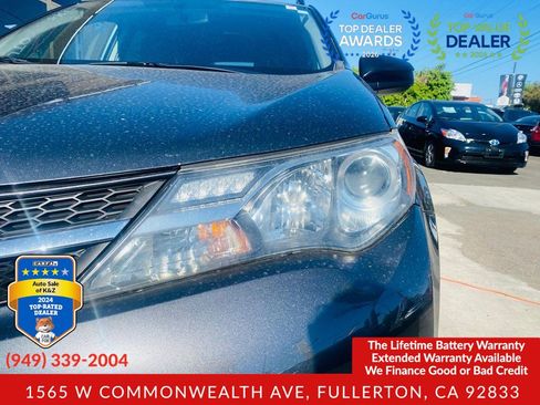 Used 2015 Toyota RAV4 LE FWD image 16