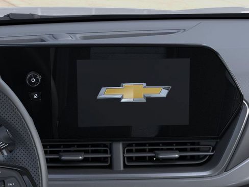 New 2026 Chevrolet Trax LS w/ LS Convenience Package FWD image 20