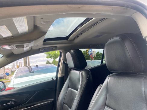 Used 2019 Buick Encore Essence image 18