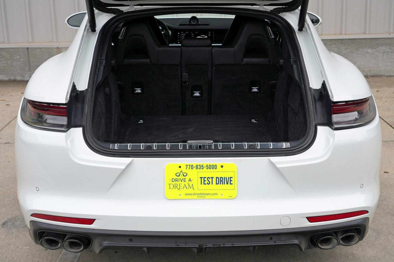 Used 2022 Porsche Panamera 4S w/ Premium Package AWD/4WD image 10