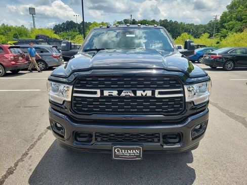 Used 2024 RAM 2500 Big Horn w/ Safety Group AWD/4WD image 8