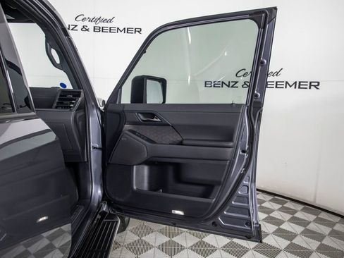 Used 2024 Lexus GX 550 w/ Cold Area Package AWD/4WD image 15