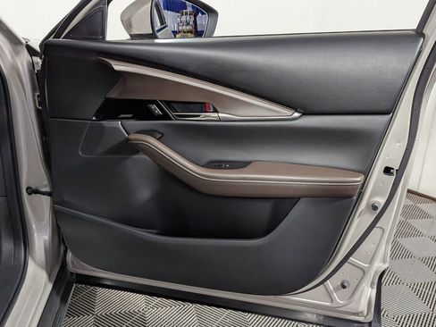 Used 2023 MAZDA CX-30 AWD 2.5 S w/ Premium Package image 34