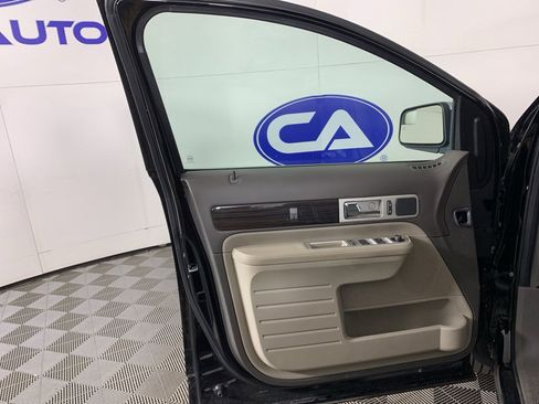 Used 2008 Lincoln MKX AWD image 13