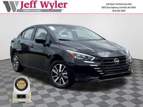 New 2025 Nissan Versa SV w/ Trunk Package image 1