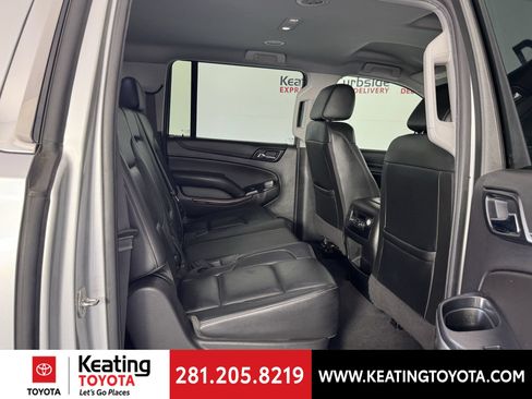 Used 2020 GMC Yukon XL SLT AWD/4WD image 18