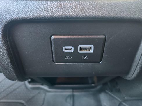 Used 2024 Chevrolet Blazer LT w/ Convenience Package image 39