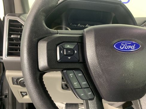 Used 2020 Ford F150 XLT w/ Equipment Group 302A Luxury image 19