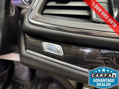 Certified 2021 Buick Enclave Essence w/ LPO, Luxury Package image 21