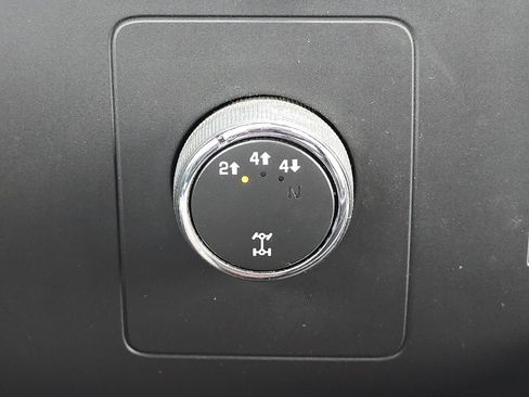 Used 2012 GMC Sierra 2500 SLE w/ SLE Preferred Package image 28