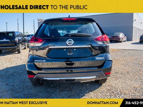 Used 2018 Nissan Rogue S image 27