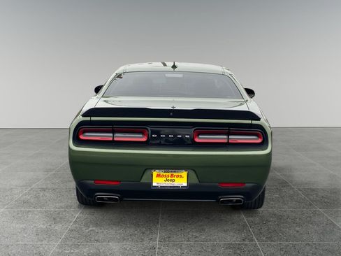 Used 2023 Dodge Challenger SXT RWD image 4