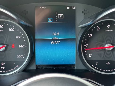Certified 2021 Mercedes-Benz GLC 300 w/ Premium Package image 29