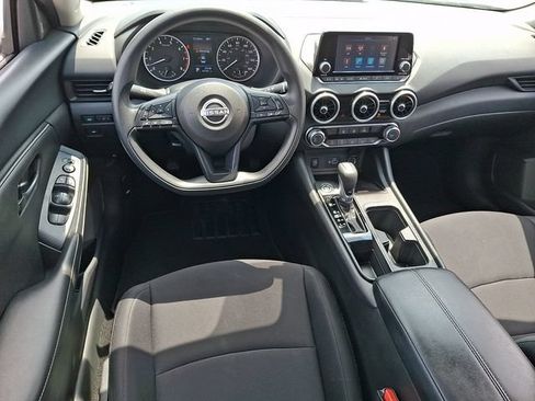 Used 2025 Nissan Sentra S FWD image 12