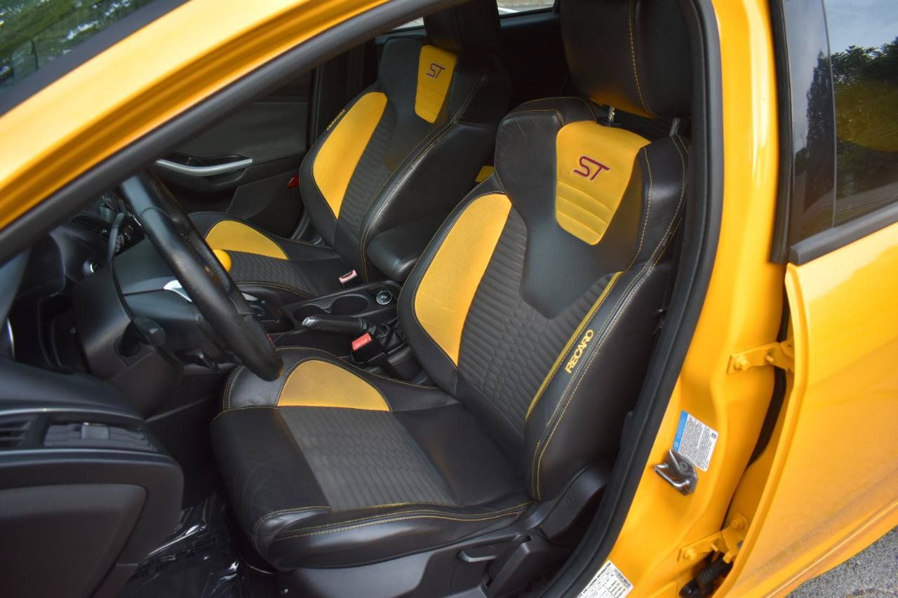 Used 2013 Ford Focus ST FWD image 23
