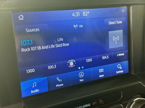 Used 2019 Ford F150 XLT w/ Equipment Group 302A Luxury AWD/4WD image 16