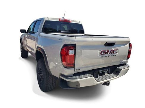New 2026 GMC Canyon Elevation AWD/4WD image 4