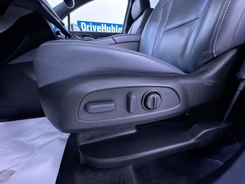 Used 2023 Buick Enclave Essence w/ Experience Buick Package AWD/4WD image 13