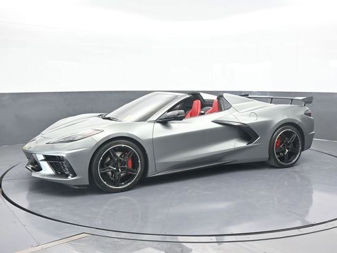 Used 2023 Chevrolet Corvette Stingray Convertible w/ 1LT image 2