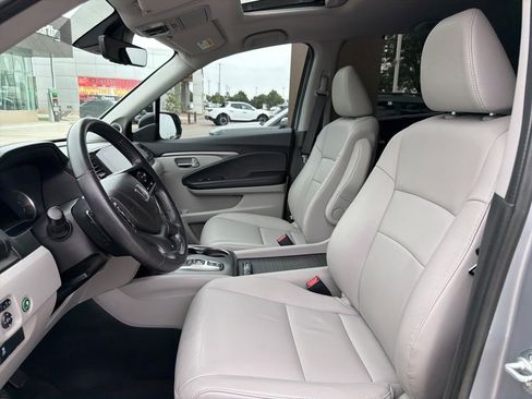 Used 2022 Honda Pilot EX-L image 4