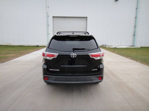 Used 2016 Toyota Highlander Limited FWD image 6