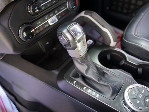 Certified 2021 Ford Bronco First Edition image 19