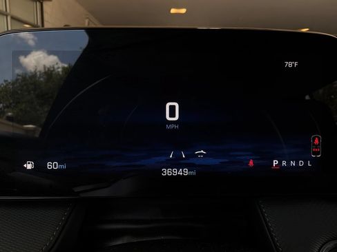 Used 2025 Chevrolet Equinox LT FWD image 37